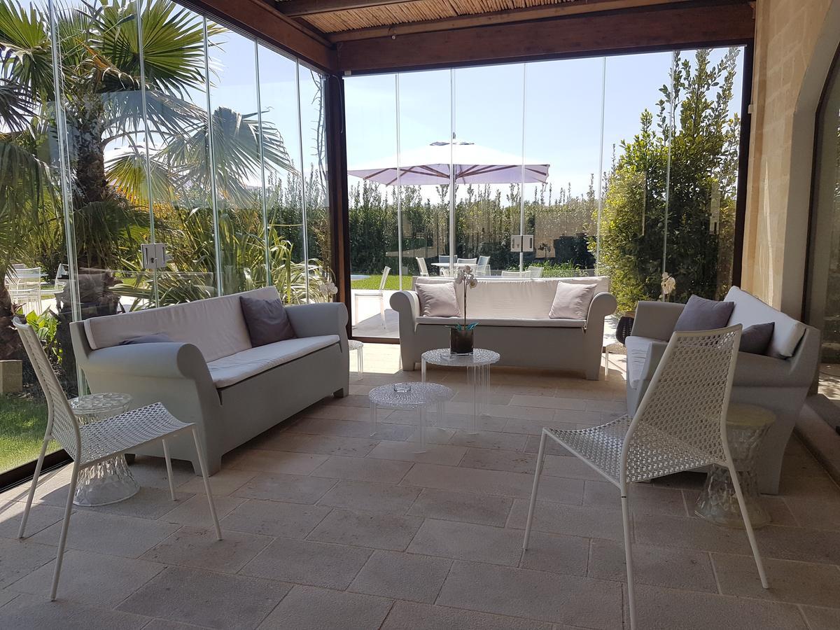 Le Scuderie - Castello Monaci Couette-café *