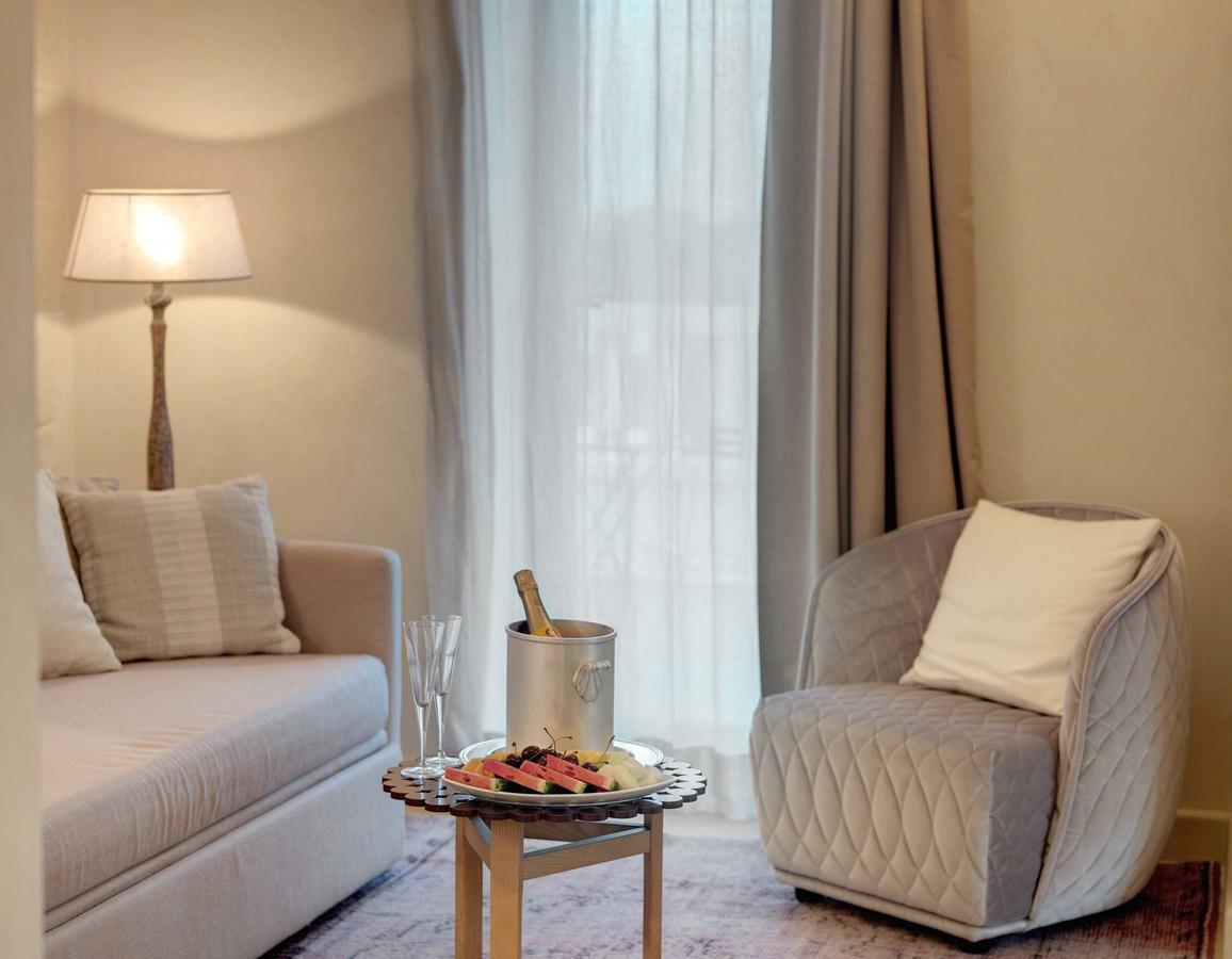 Le Scuderie - Castello Monaci Couette-café Salice Salentino